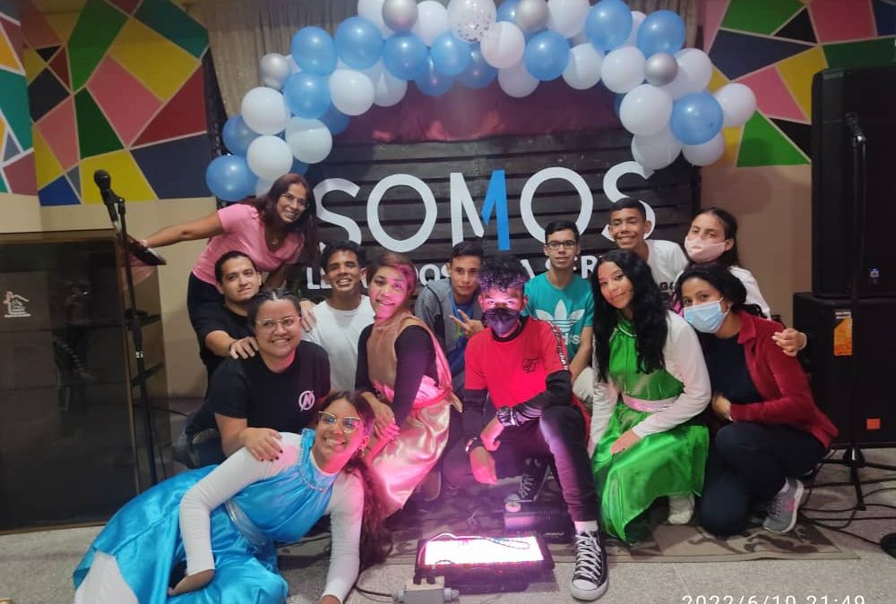 Una noche llena del Espíritu Santo en la Vigilia “SOMOS UNO” de la Iglesia del Nazareno “Peniel” (Los Teques, Edo. Miranda)