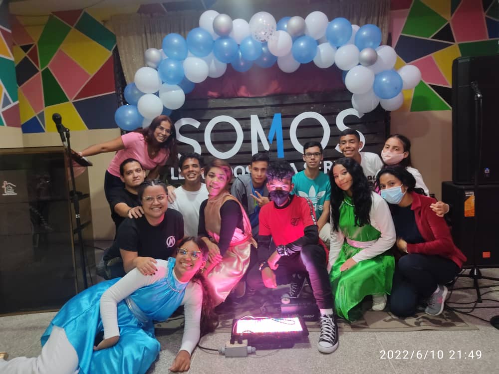 Una noche llena del Espíritu Santo en la Vigilia “SOMOS UNO” de la Iglesia del Nazareno “Peniel” (Los Teques, Edo. Miranda)
