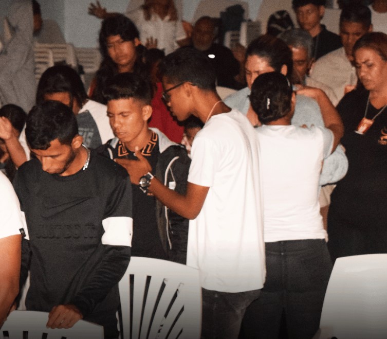 ENCUENTRO CARA A CARA CON DIOS EN LA IGLESIA TIERRA DE GRACIA