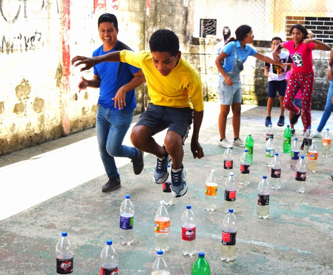 EBV “El fabricante de Juguetes” abre sus puertas a 110 niños en la Iglesia “Tierra de Gracia” (Maracay, Edo. Aragua)