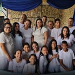 Olas de Renovación Inundan la IDN Tierra de Gracia en un Fin de Semana de Encuentro y Bautismos