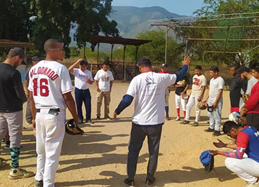 Iglesia del Nazareno El Limón en conexión Deportiva con la Comunidad Mata Seca